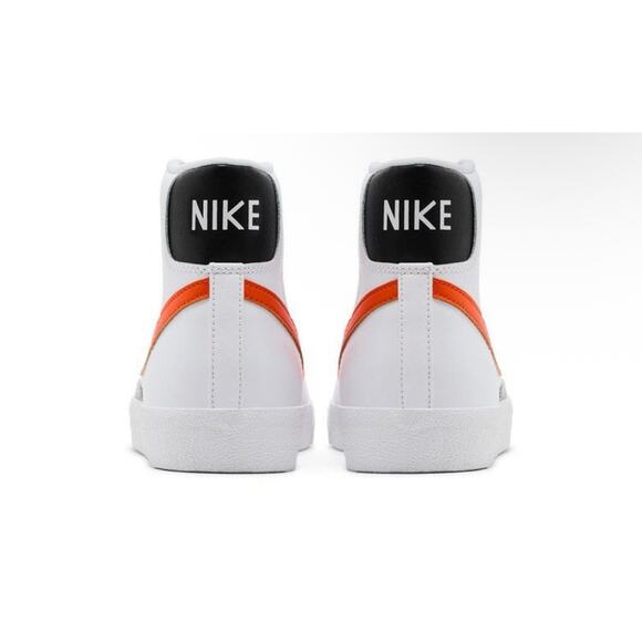 Nike Blazer Mid '77 Vintage Safety Orange Casual BQ6806 123 Men’s Size 11.5 - Picture 2 of 5